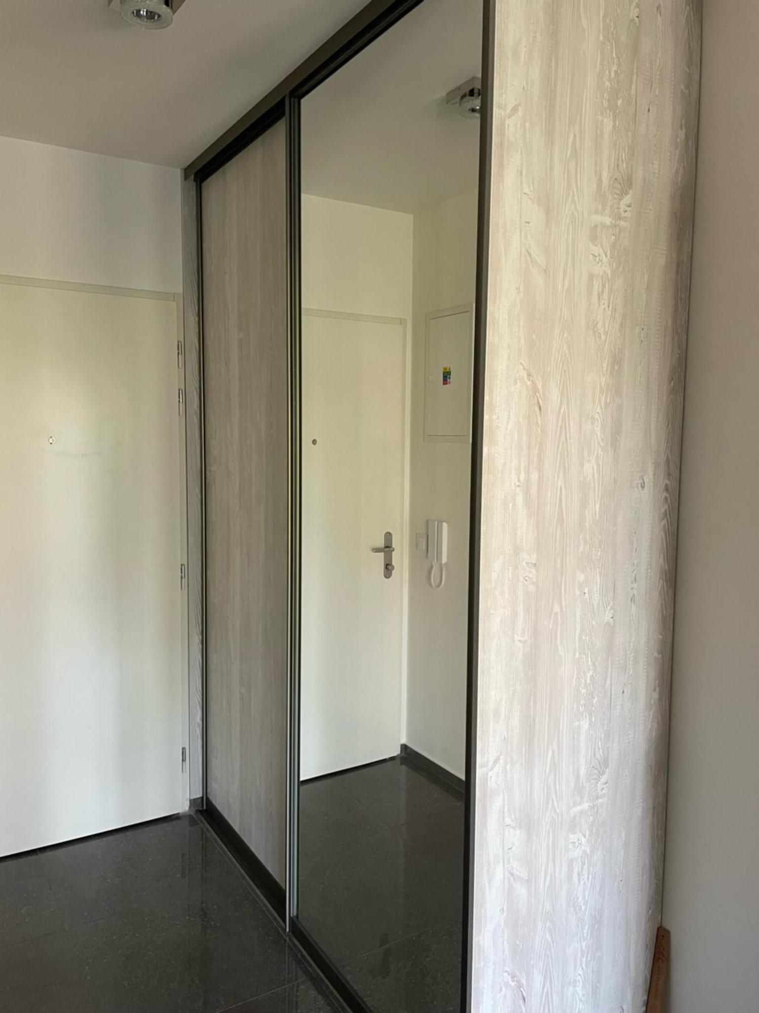Garden Apartman Radnica - Private Parking Included コシツェ エクステリア 写真